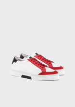 Load image into Gallery viewer, Leather sneakers with contrasting inserts