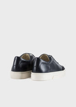 Load image into Gallery viewer, Leather sneakers with contrasting inserts